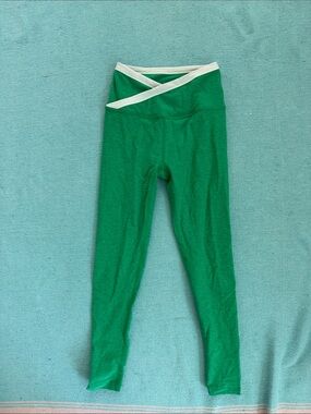 Beyond Yoga Green Leggings with White Crossover Waistband S